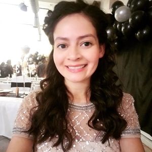 Meet your Posher, Esther